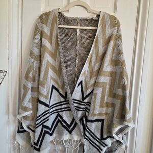 Chevron Patterned Women's Sweater Wrap
